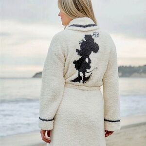 Barefoot Dreams Cream and Black Sherpa Robe